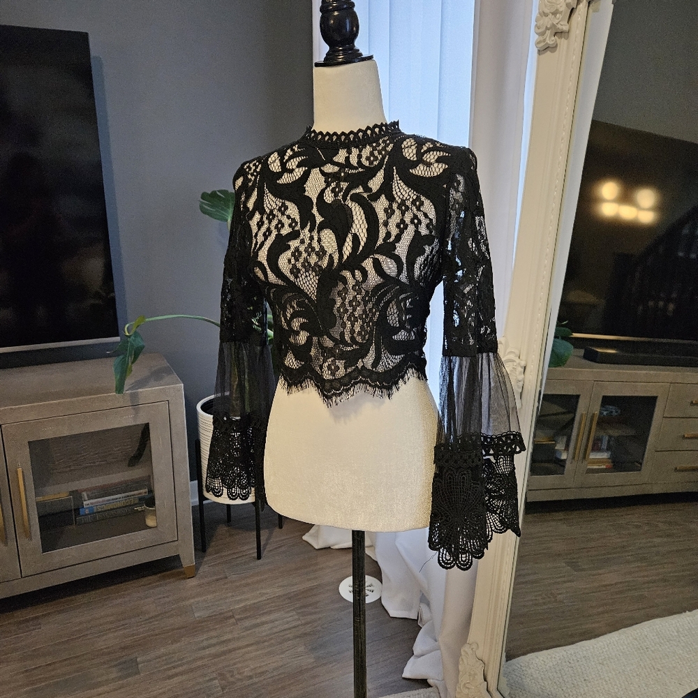 Lace top (xs)